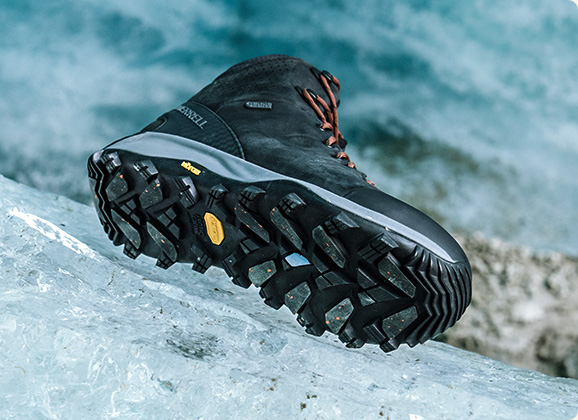 Merrell Thermo Glacier Waterproof Boot on the ice.