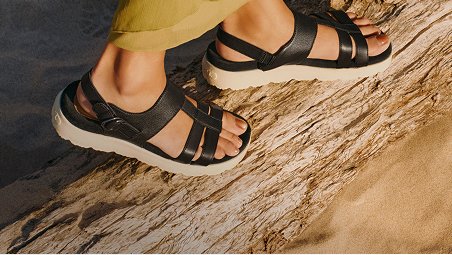 Merrell Sandals Sale category