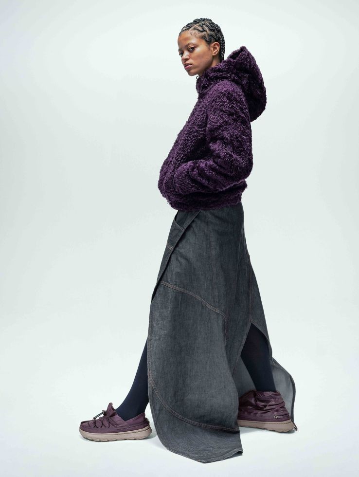 Person posing with the shoes on.