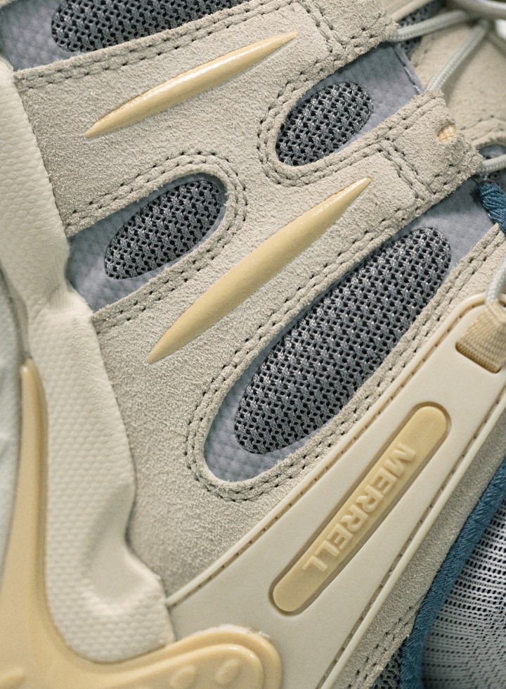 Close-up image of the white Cham Redux.