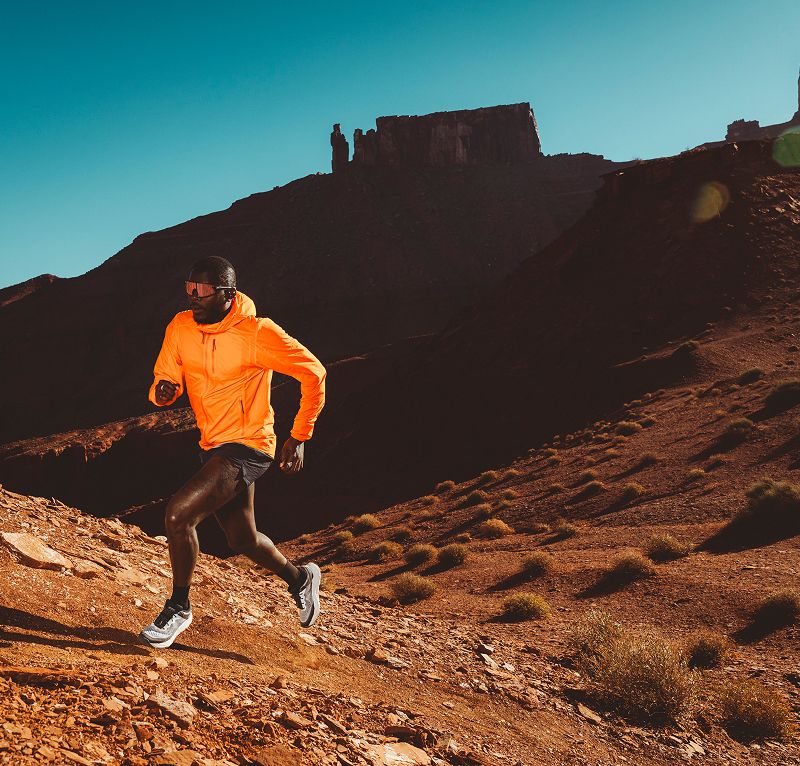 Trail running shoes