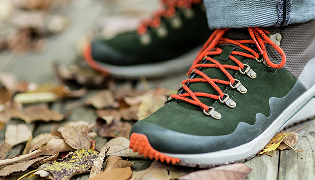 Merrell 2024 heritage hikers