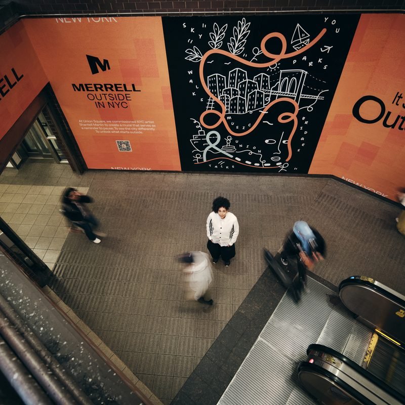 Shantell Martin riding the New York City subway