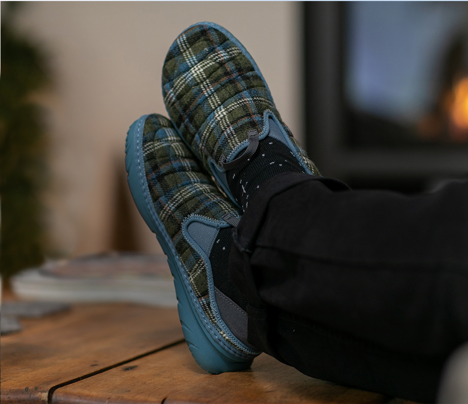 merrell slip on boots mens