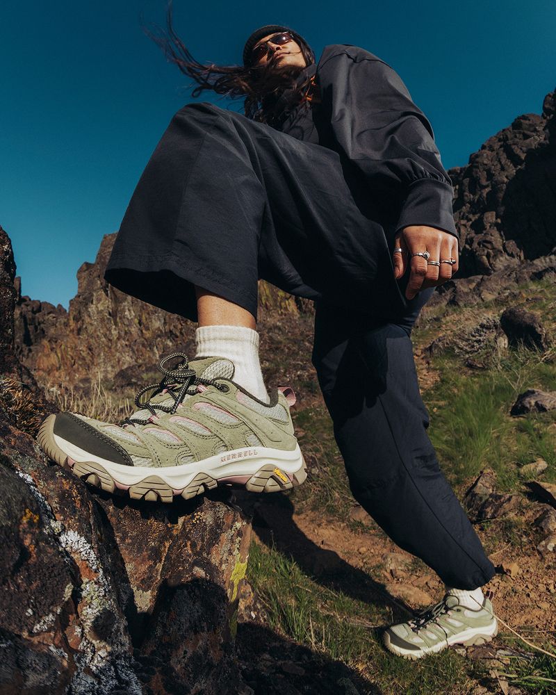 Merrell trail running shoes category